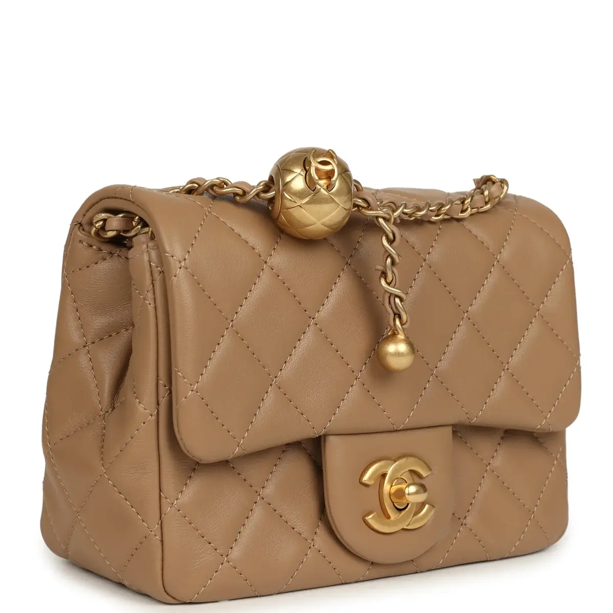 Chanel Chanel Mini Pearl Crush Square Flap Bag Beige Lambskin Brushed Gold Hardware | Thumbnail 2 Chanel Chanel Mini Pearl Crush Square Flap Bag Beige Lambskin Brushed Gold Hardware | Thumbnail 2