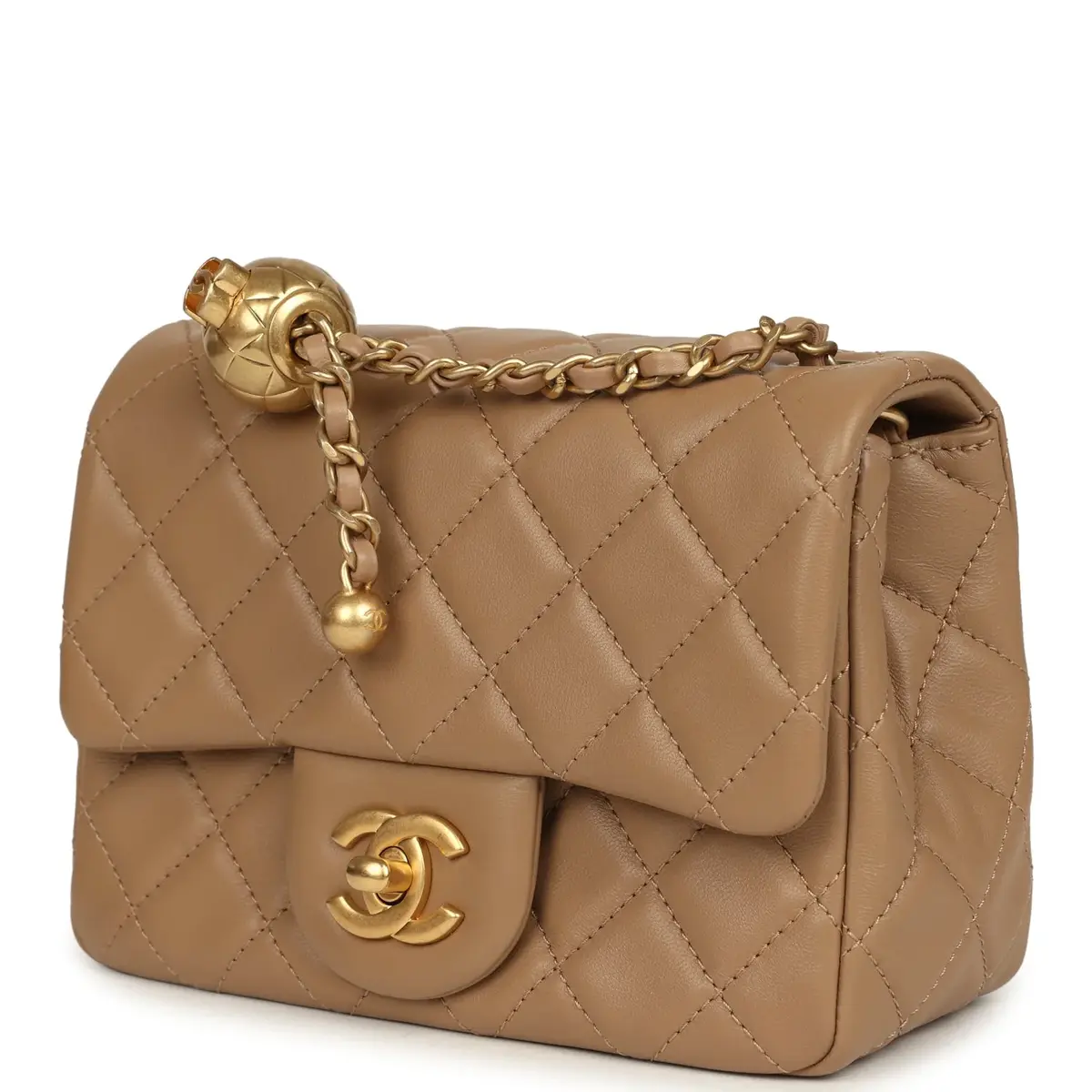 Chanel Chanel Mini Pearl Crush Square Flap Bag Beige Lambskin Brushed Gold Hardware | Thumbnail 5 Chanel Chanel Mini Pearl Crush Square Flap Bag Beige Lambskin Brushed Gold Hardware | Thumbnail 5