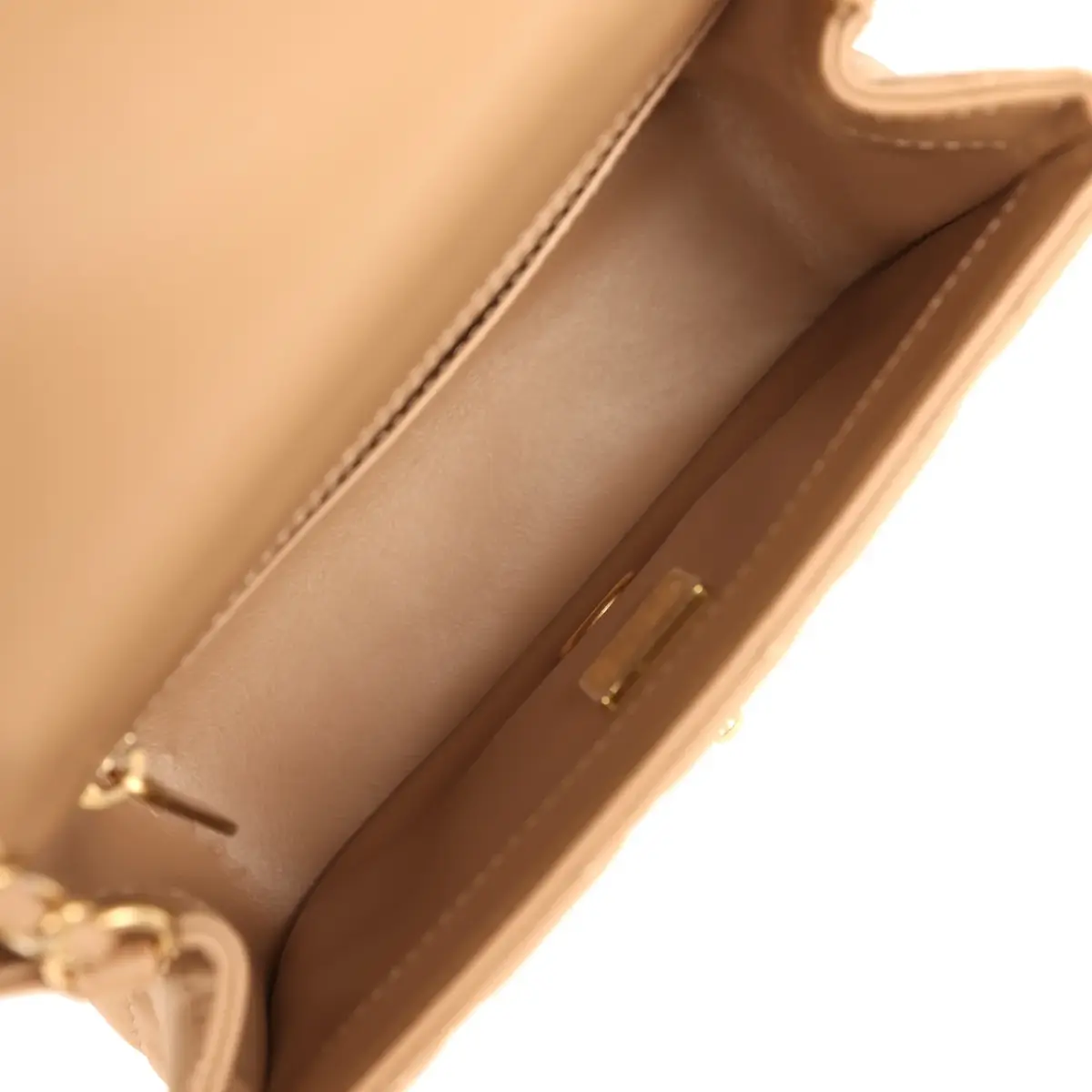 Chanel Chanel Mini Pearl Crush Square Flap Bag Beige Lambskin Brushed Gold Hardware | Thumbnail 9 Chanel Chanel Mini Pearl Crush Square Flap Bag Beige Lambskin Brushed Gold Hardware | Thumbnail 9