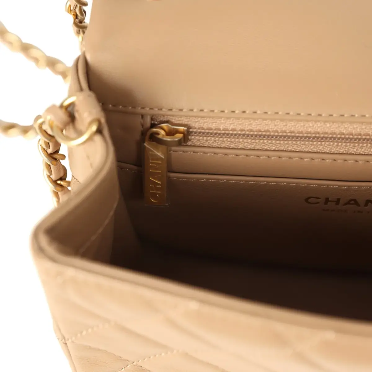 Chanel Chanel Mini Pearl Crush Square Flap Bag Beige Lambskin Brushed Gold Hardware | Thumbnail 10 Chanel Chanel Mini Pearl Crush Square Flap Bag Beige Lambskin Brushed Gold Hardware | Thumbnail 10