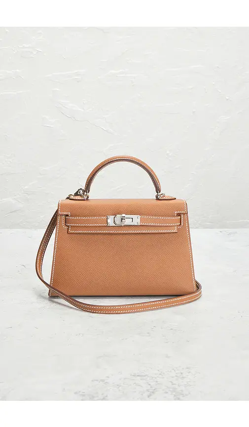 HERMÈS Hermes Epsom Kelly 20 Handbag | Thumbnail 2 HERMÈS Hermes Epsom Kelly 20 Handbag | Thumbnail 2
