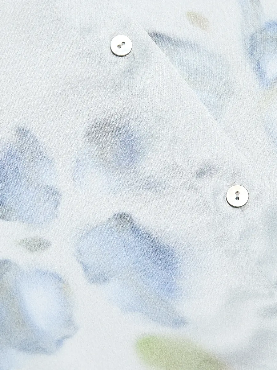 Vince Women's Petal Blur Relaxed Shirt | Thumbnail 7 Vince Women's Petal Blur Relaxed Shirt | Thumbnail 7