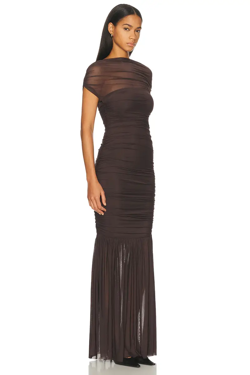 SEROYA Noel Gown | Thumbnail 2