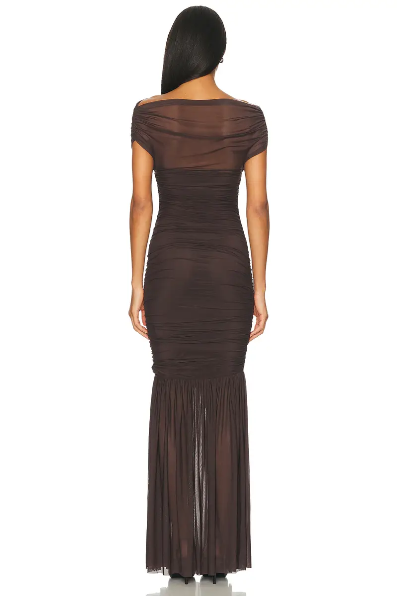 SEROYA Noel Gown | Thumbnail 3