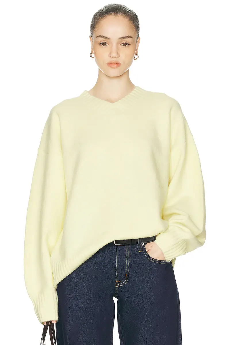 SEROYA Alejandra Sweater | Image 1 SEROYA Alejandra Sweater | Image 1
