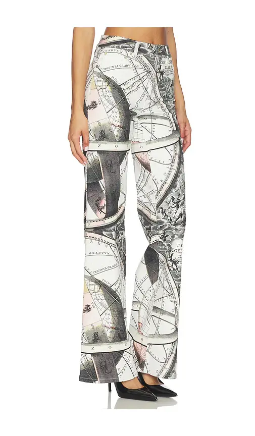 Alice + Olivia Alice + Olivia Chic Full Length Jean | Thumbnail 2 Alice + Olivia Alice + Olivia Chic Full Length Jean | Thumbnail 2