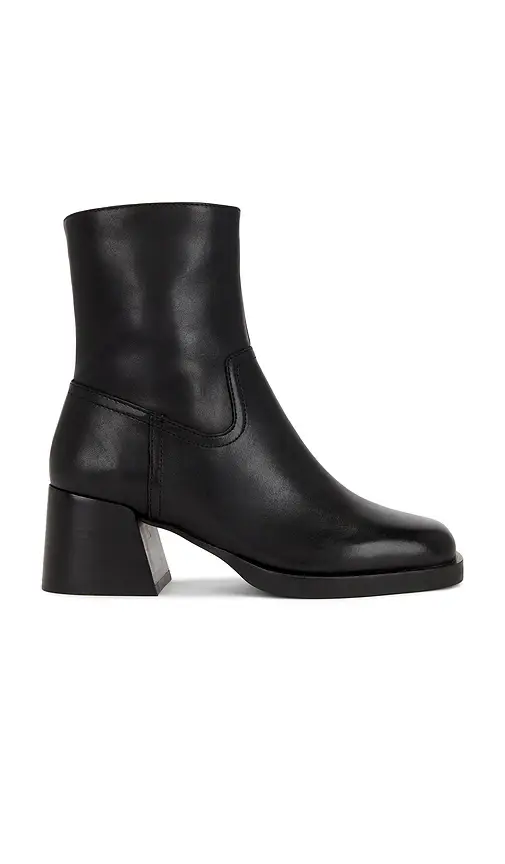 Steve Madden Latches Boots | Image 1 Steve Madden Latches Boots | Image 1