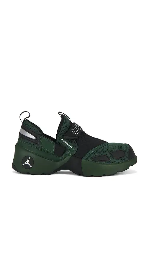 Jordan Trunner LX Sneaker | Image 1 Jordan Trunner LX Sneaker | Image 1