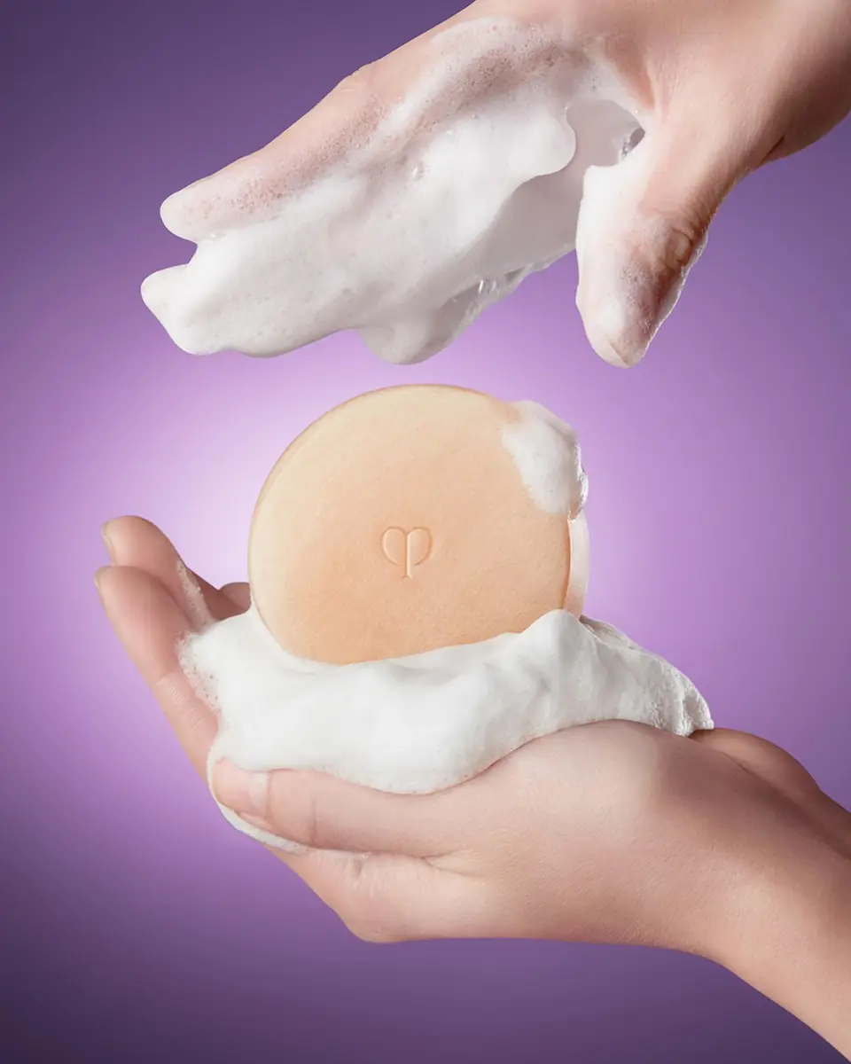 CLÉ DE PEAU BEAUTÉ Synactif Soap, 3.5 oz. | Thumbnail 2