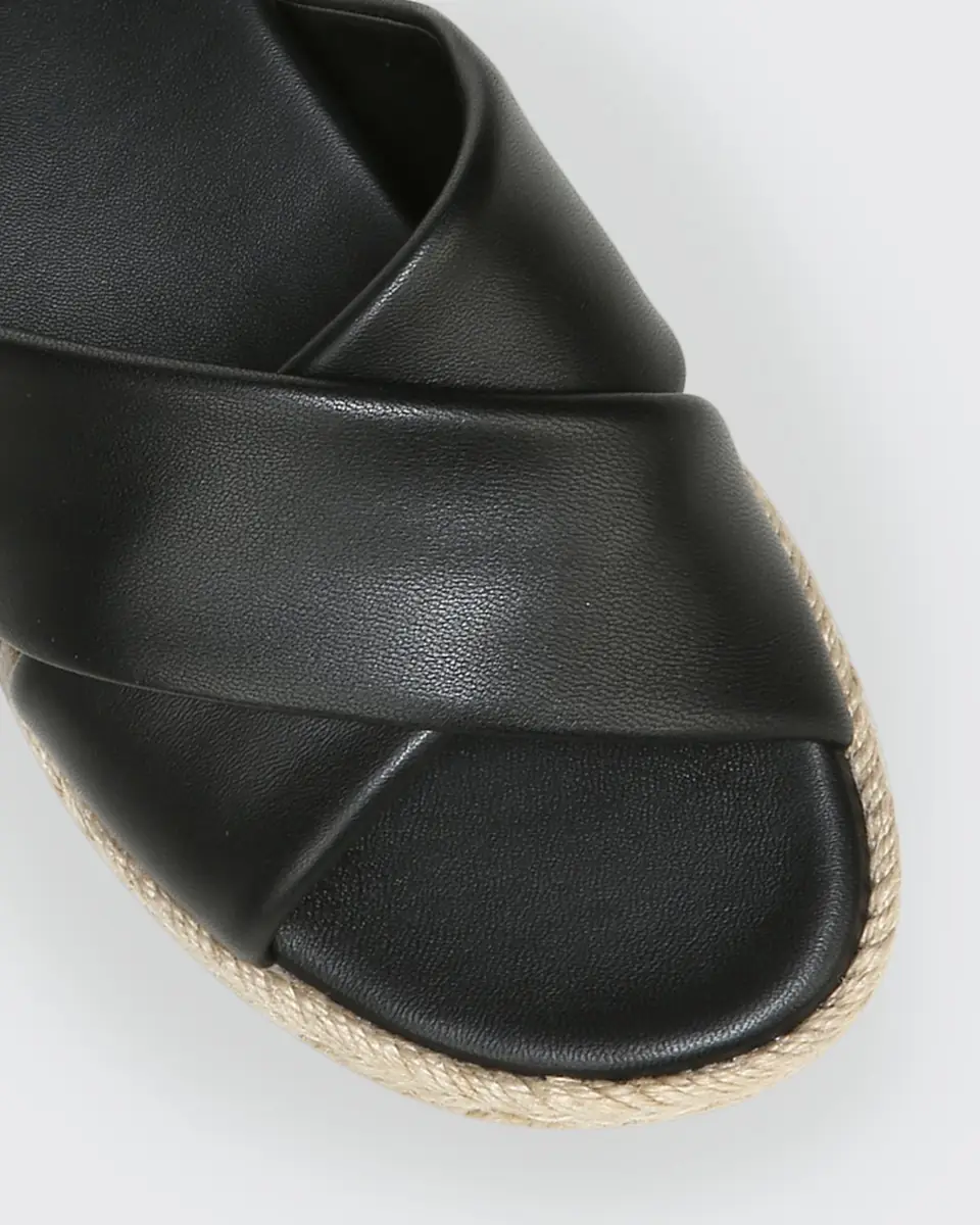 Vince Selene Crisscross Flat Sandals | Thumbnail 4