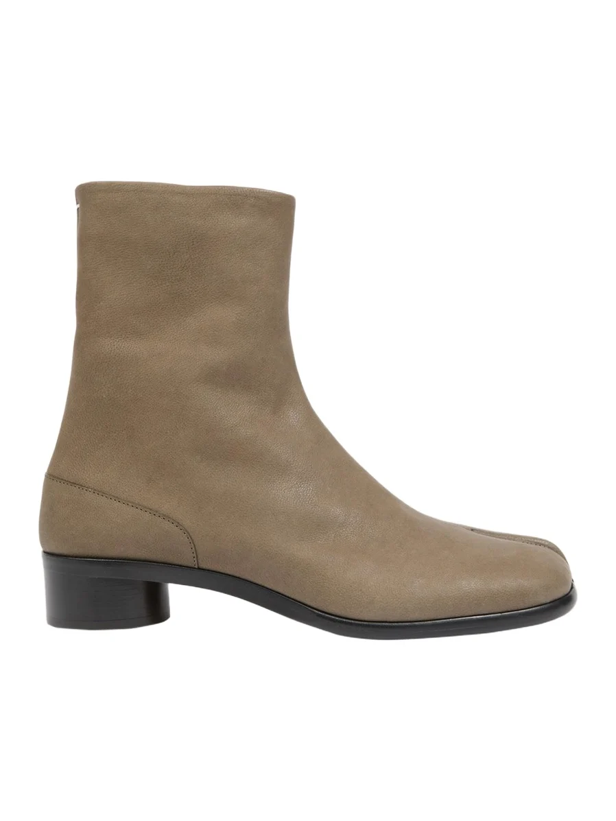 Maison Margiela Men's Tabi Leather Ankle Boots