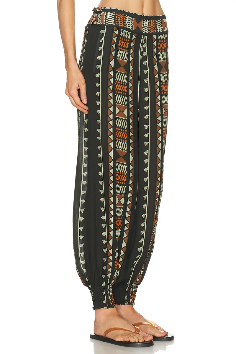Johanna Ortiz Nareem Pant | Thumbnail 2 Johanna Ortiz Nareem Pant | Thumbnail 2