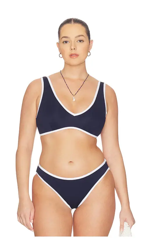GOOD AMERICAN Compression Deep V Bikini Top | Thumbnail 2 GOOD AMERICAN Compression Deep V Bikini Top | Thumbnail 2