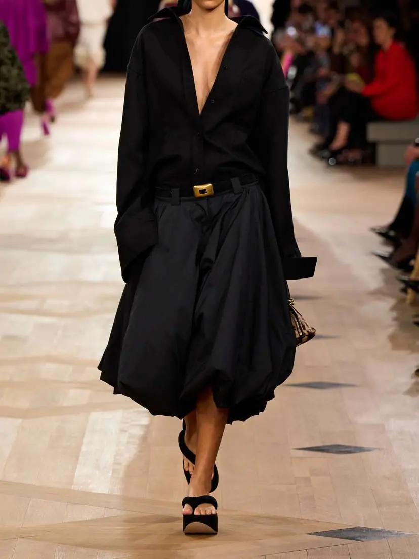 Balenciaga Pleated Satin Shorts | Thumbnail 5 Balenciaga Pleated Satin Shorts | Thumbnail 5
