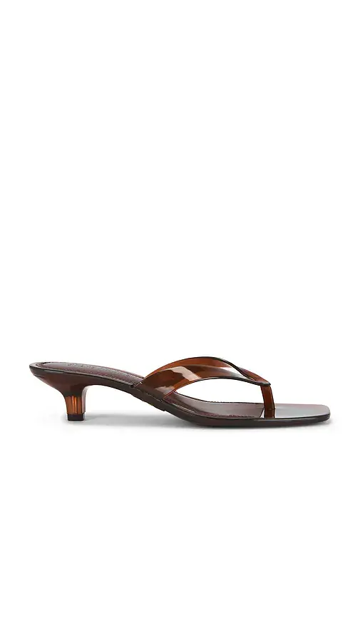 Steve Madden Tracie Sandal | Image 1 Steve Madden Tracie Sandal | Image 1