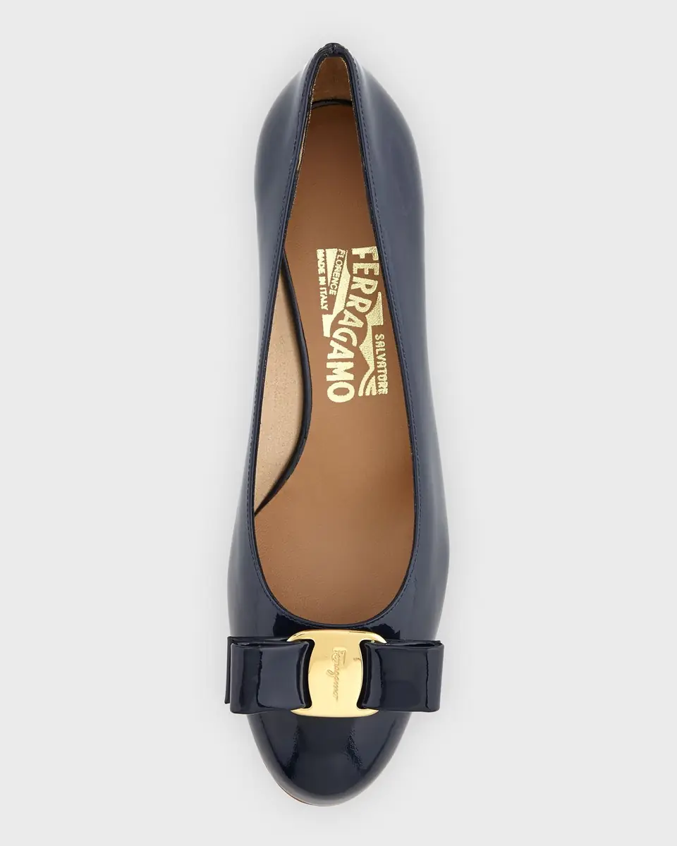 Ferragamo Vara Bow Leather Low Pumps | Thumbnail 2