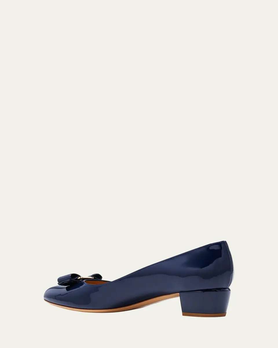 Ferragamo Vara Bow Leather Low Pumps | Thumbnail 5