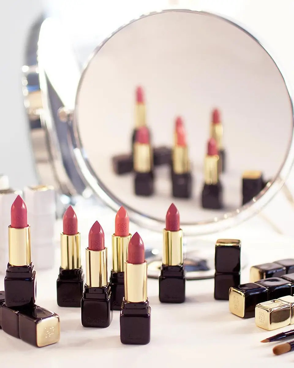 Guerlain KissKiss Satin Cream Lip Color | Thumbnail 4