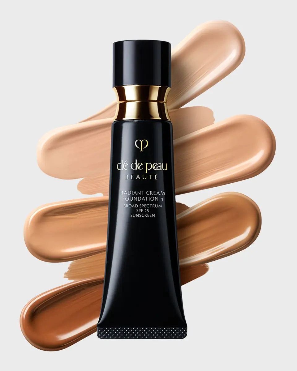 CLÉ DE PEAU BEAUTÉ Radiant Cream Foundation SPF 25 | Thumbnail 2