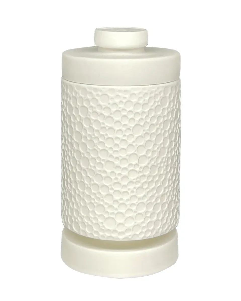 Van Dang Fragrances 10 oz. Buddhapada Candle | Thumbnail 2 Van Dang Fragrances 10 oz. Buddhapada Candle | Thumbnail 2