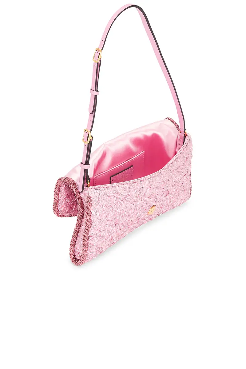 Valentino Garavani Vain Soft Clutch | Thumbnail 4 Valentino Garavani Vain Soft Clutch | Thumbnail 4