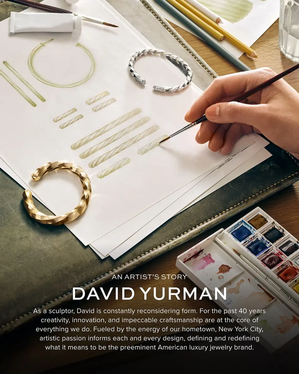 David Yurman Petite Infinity Band Ring with Diamonds in 18K Gold | Thumbnail 7