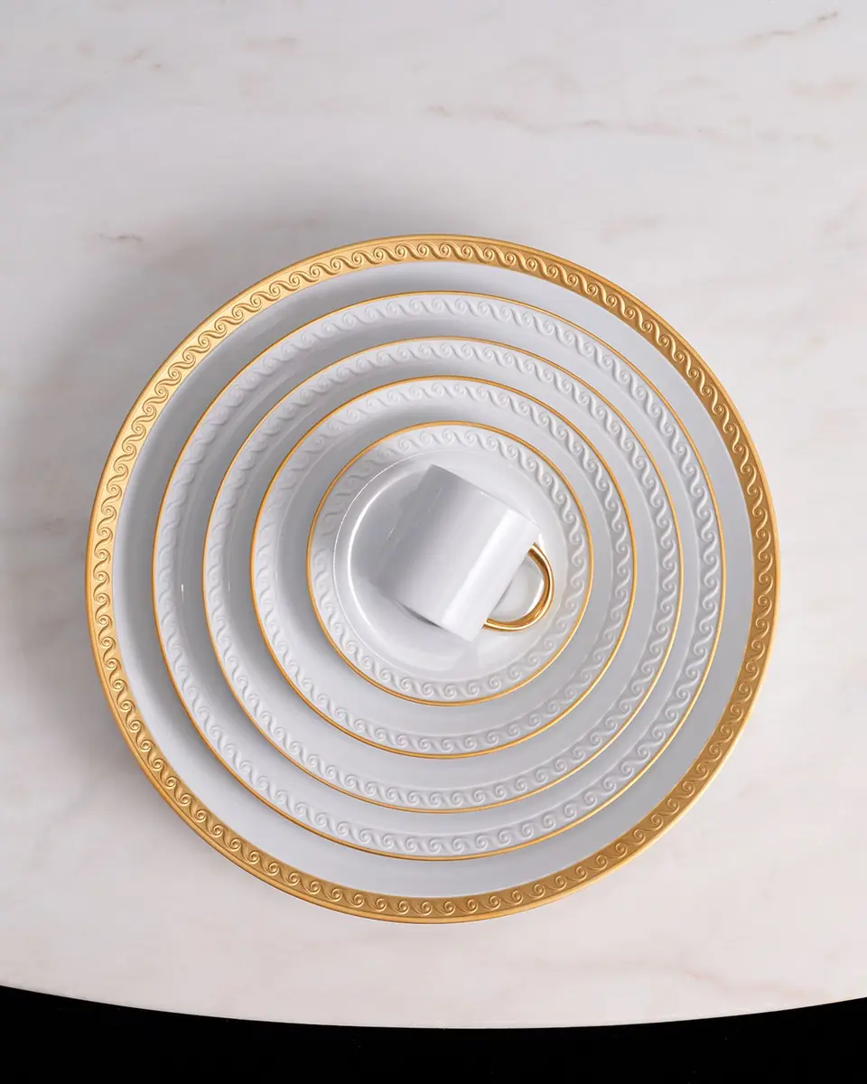 L'Objet Neptune 24K Gold-Rimmed Dessert Plate | Thumbnail 4 L'Objet Neptune 24K Gold-Rimmed Dessert Plate | Thumbnail 4