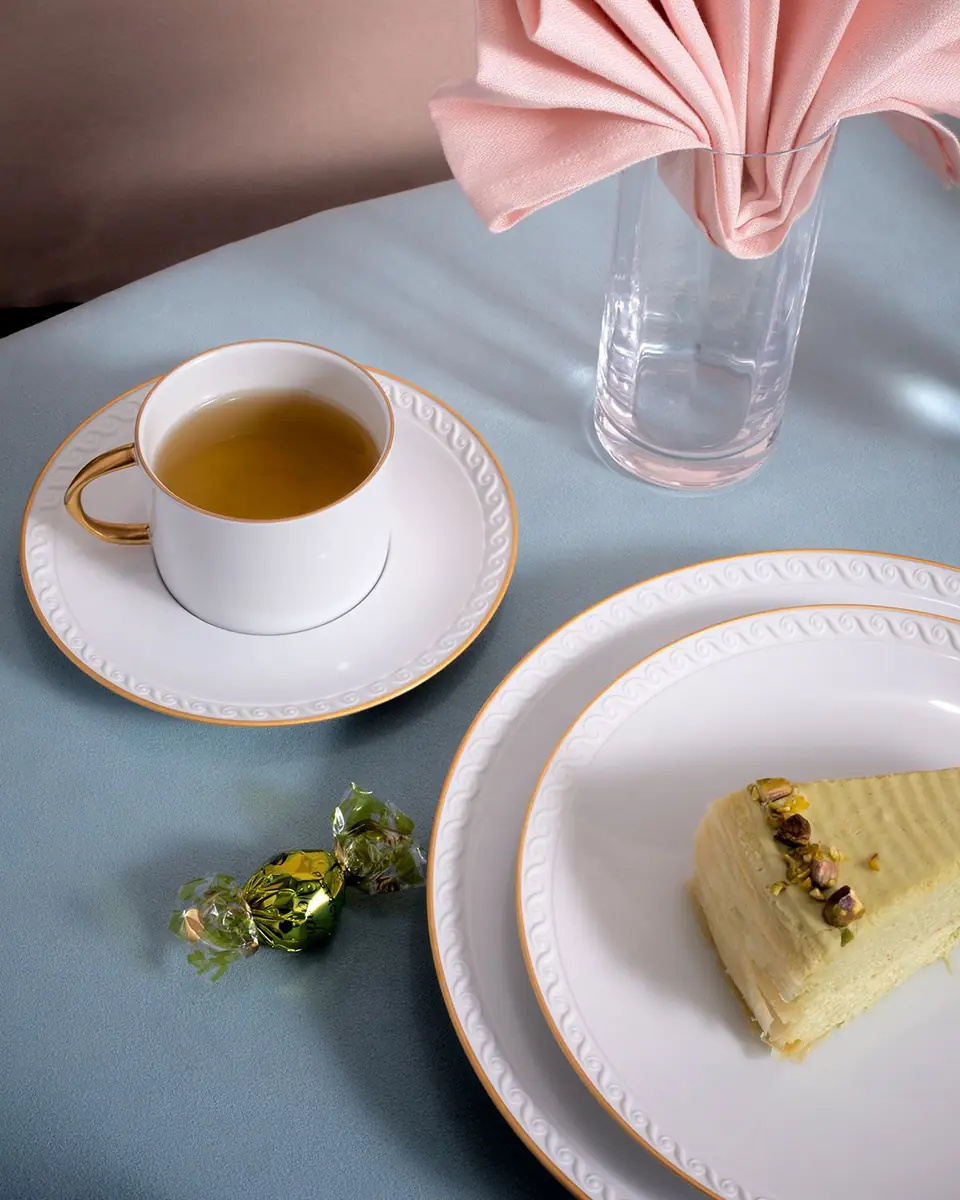 L'Objet Neptune 24K Gold-Rimmed Saucer | Thumbnail 2 L'Objet Neptune 24K Gold-Rimmed Saucer | Thumbnail 2