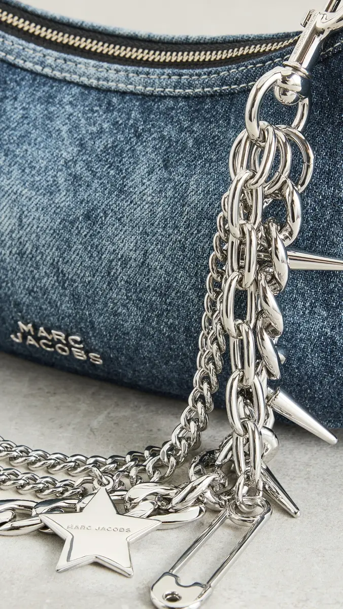 Marc Jacobs The Faded Denim Charm Shoulder Bag Faded Vintage Indigo One Size | Thumbnail 5 Marc Jacobs The Faded Denim Charm Shoulder Bag Faded Vintage Indigo One Size | Thumbnail 5