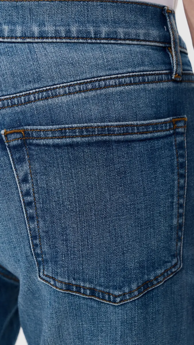 Frame Modern Straight Jeans | Thumbnail 6