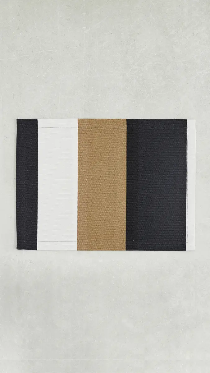 Marimekko Hennika Fabric Placemat | Thumbnail 3