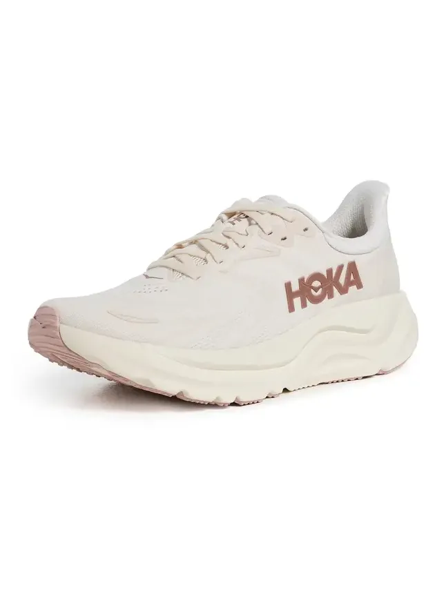 Arahi 8 Sneakers Arahi 8 Sneakers