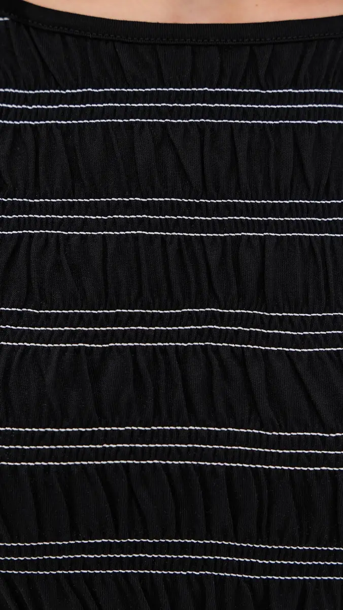 Madewell Smocked Short Sleeve Tee Jet Black | Thumbnail 6 Madewell Smocked Short Sleeve Tee Jet Black | Thumbnail 6