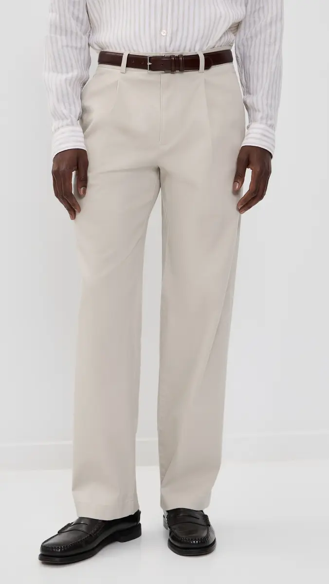 Theory Relaxed Pleat Pants in Moonsoft Cotton Silver Cloud | Thumbnail 3