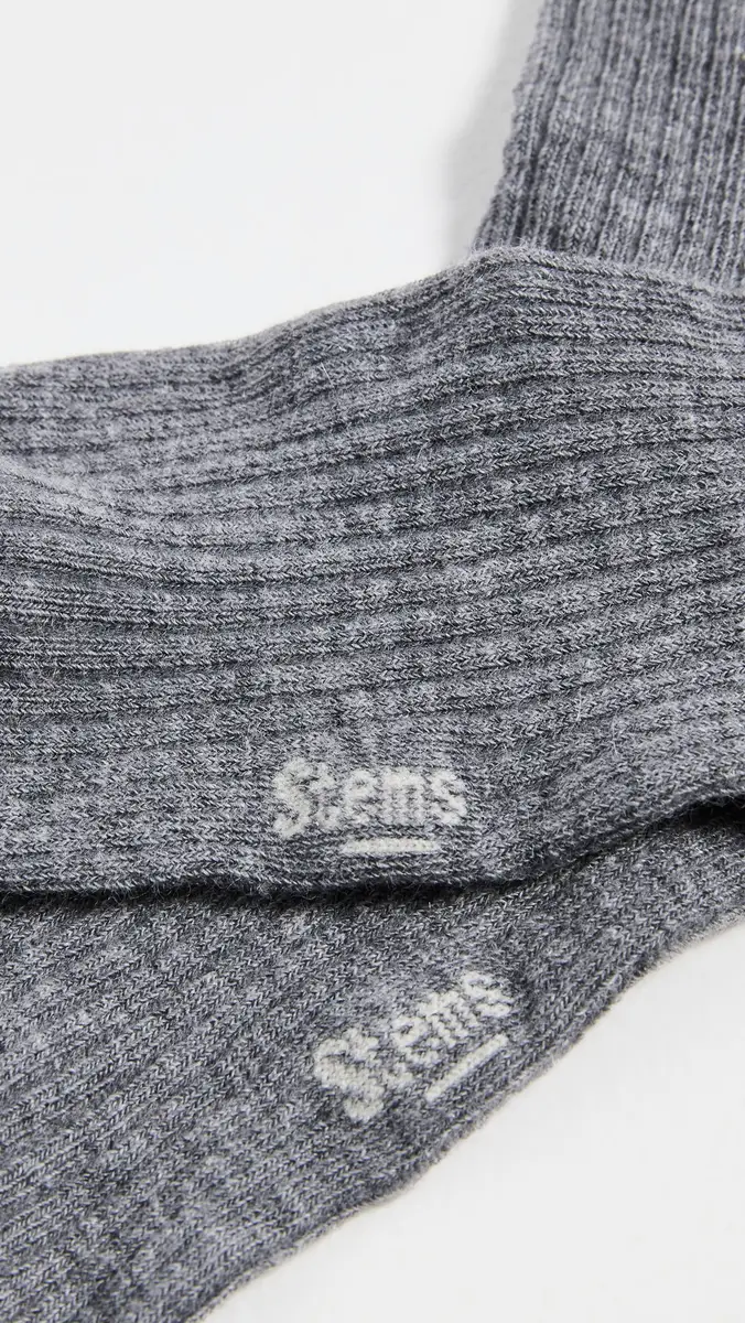 Stems Cloud Cashmere Crew Socks | Thumbnail 4