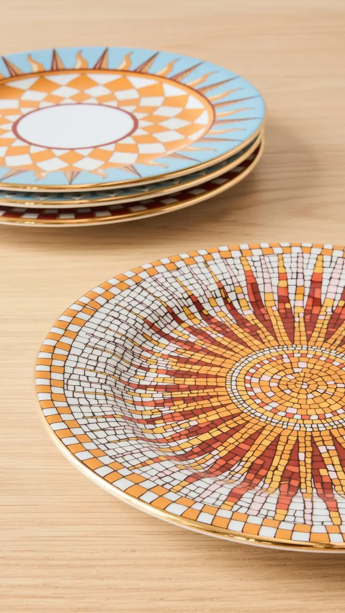La DoubleJ Dessert Plates Set of 4 | Thumbnail 4