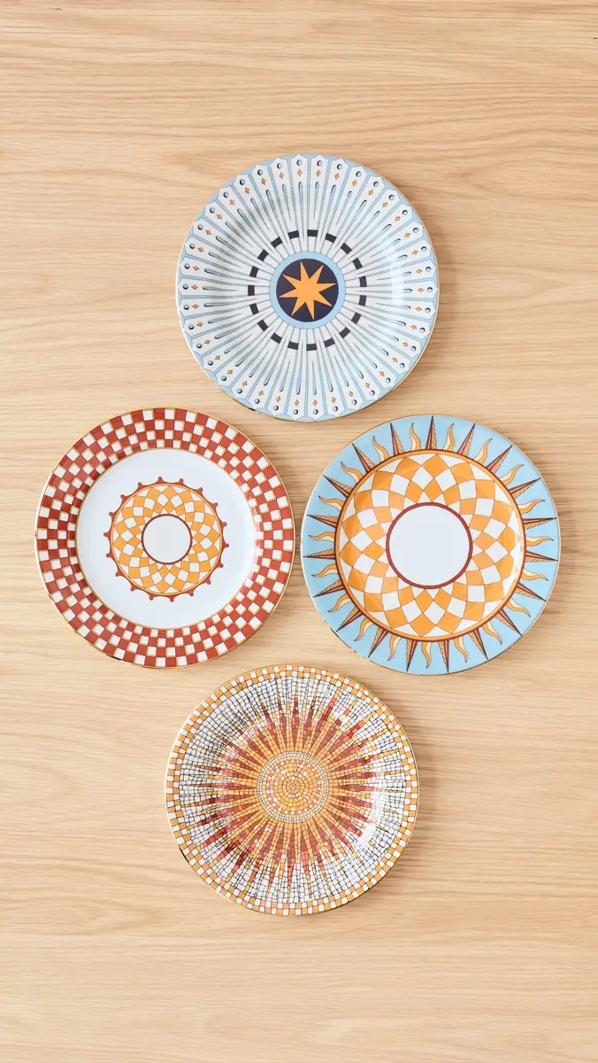 La DoubleJ Dessert Plates Set of 4 | Thumbnail 6