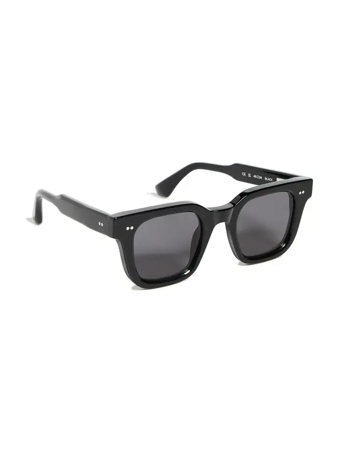 04 Sunglasses