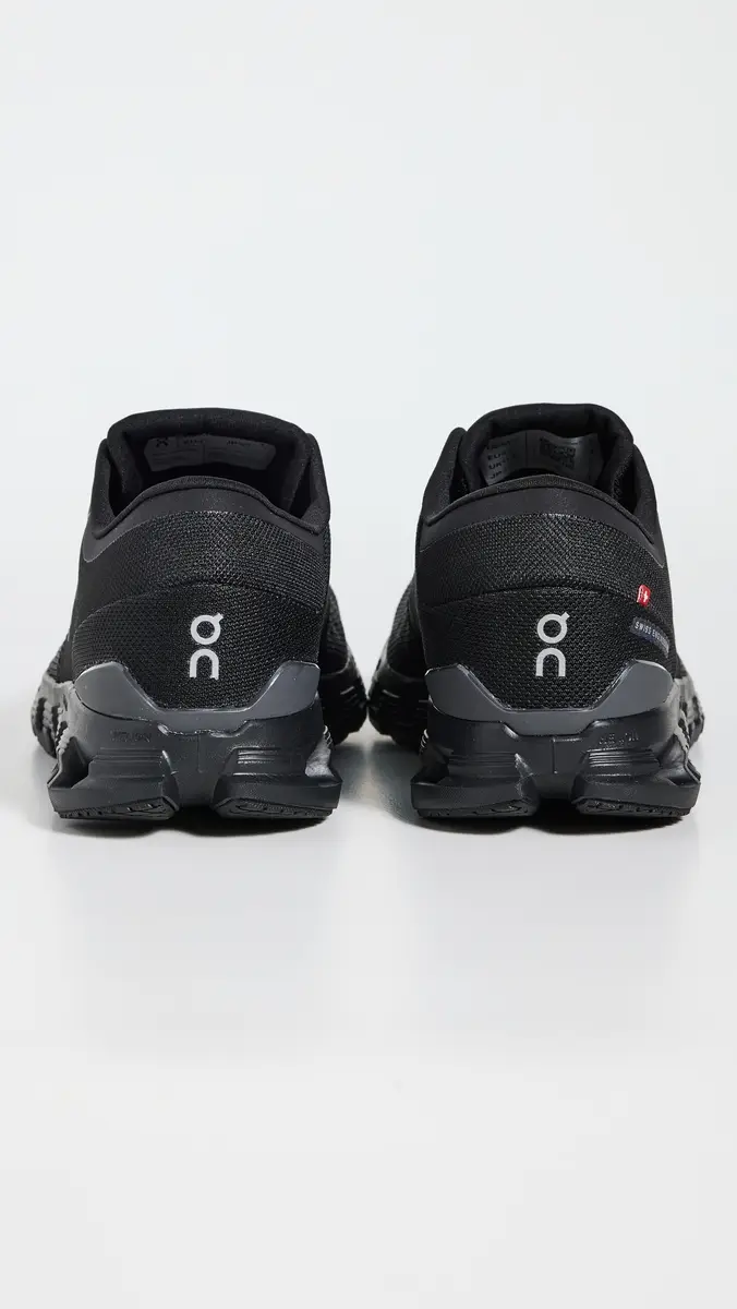 On Cloud X 4 Sneakers Black Eclipse | Thumbnail 3 On Cloud X 4 Sneakers Black Eclipse | Thumbnail 3