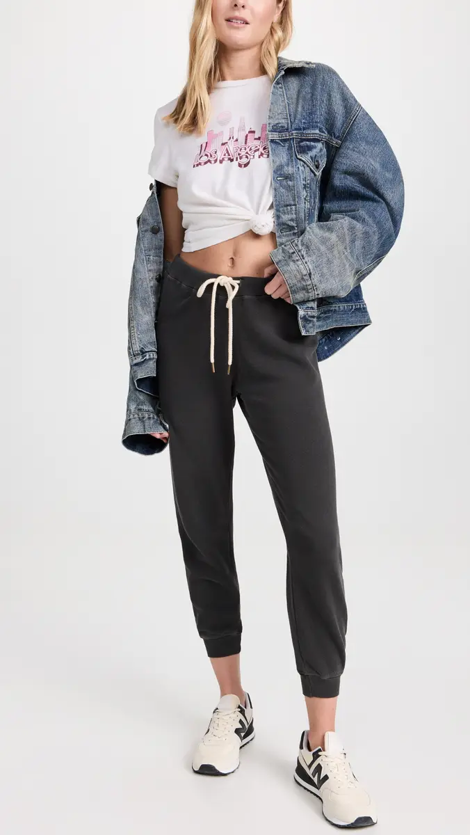 THE GREAT. The Cropped Sweatpants Washed Black | Thumbnail 5 THE GREAT. The Cropped Sweatpants Washed Black | Thumbnail 5