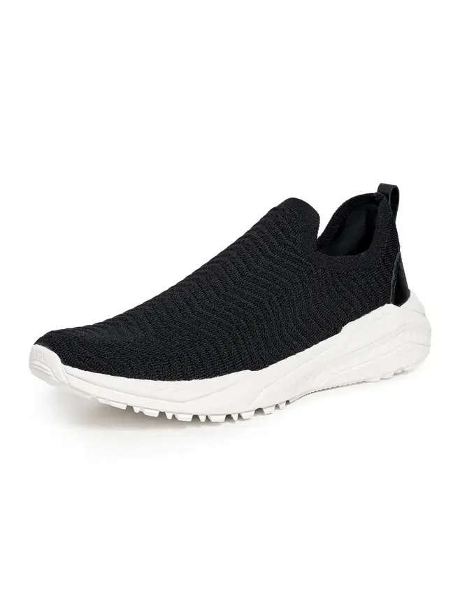 TechLoom Traveler Sneakers TechLoom Traveler Sneakers