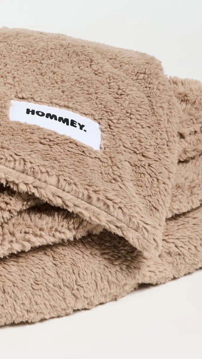 Hommey Faux Fur Blanket | Thumbnail 3