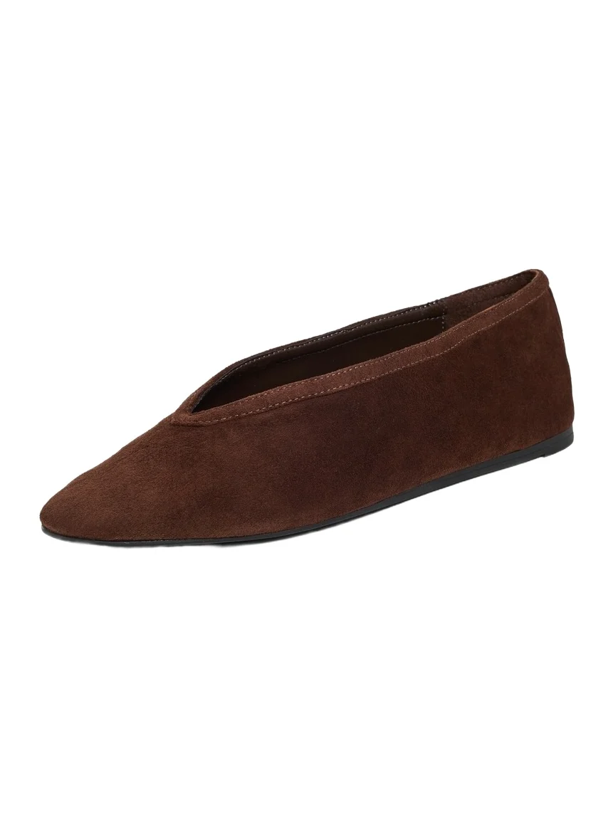 Courtney Flats Courtney Flats