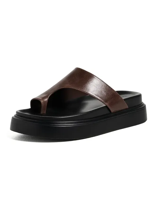 Jazzy Toe Loop Sandals