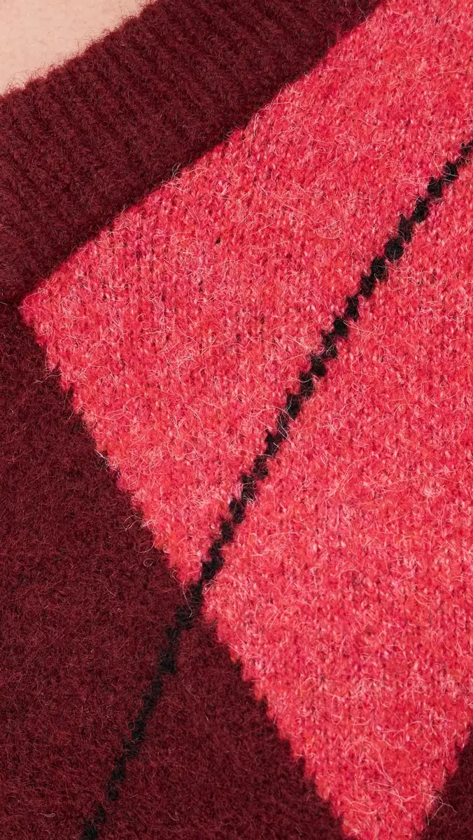 LE BOP Rae Arglye V Neck Sweater | Thumbnail 6 LE BOP Rae Arglye V Neck Sweater | Thumbnail 6