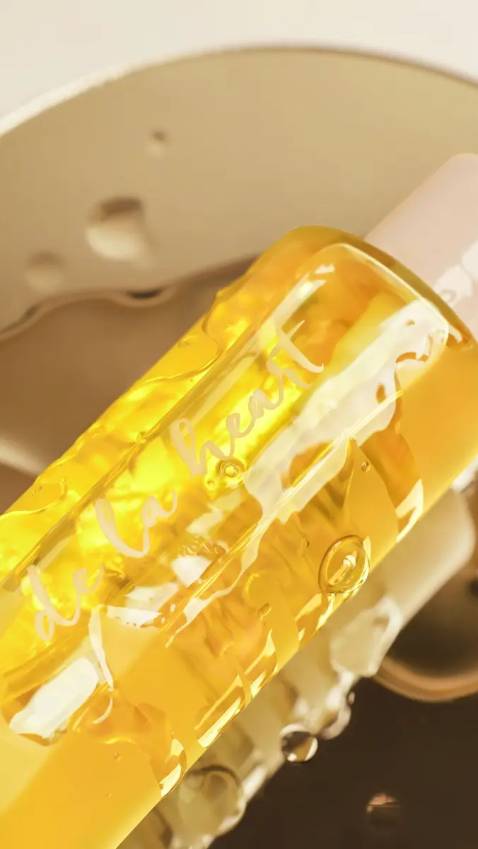 De La Heart Golden Body Oil No Color | Thumbnail 4