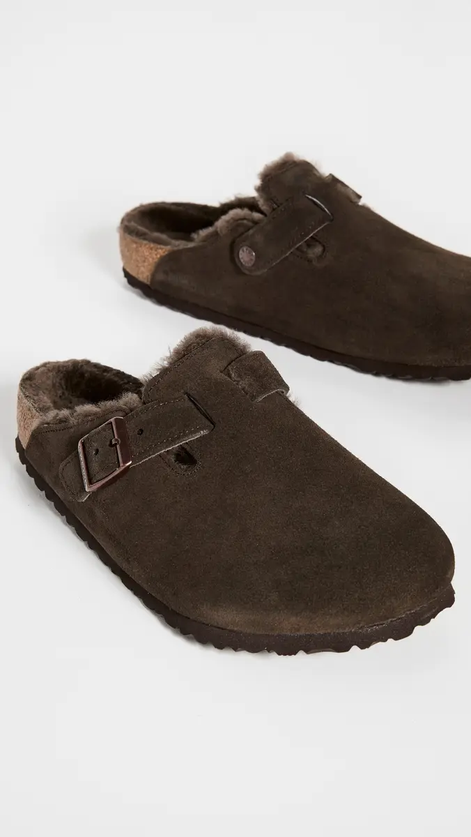 Birkenstock Boston Shearling Clogs Mocha/Mocha | Thumbnail 2 Birkenstock Boston Shearling Clogs Mocha/Mocha | Thumbnail 2