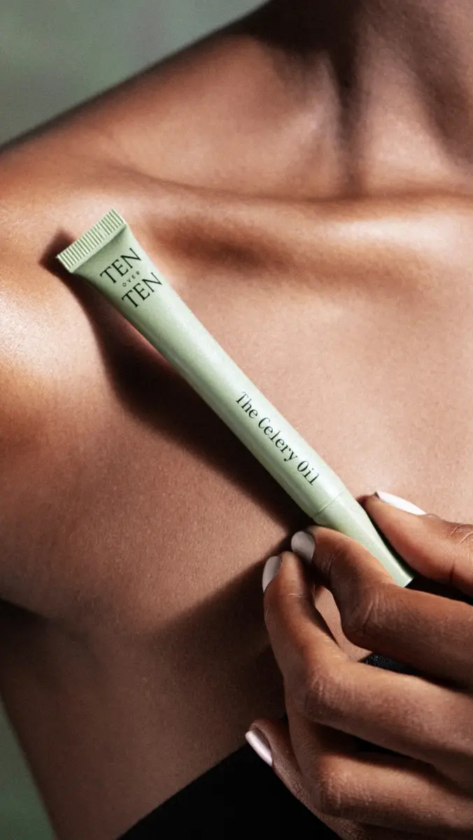 Tenoverten The Celery Nail Oil No Color | Thumbnail 4 Tenoverten The Celery Nail Oil No Color | Thumbnail 4