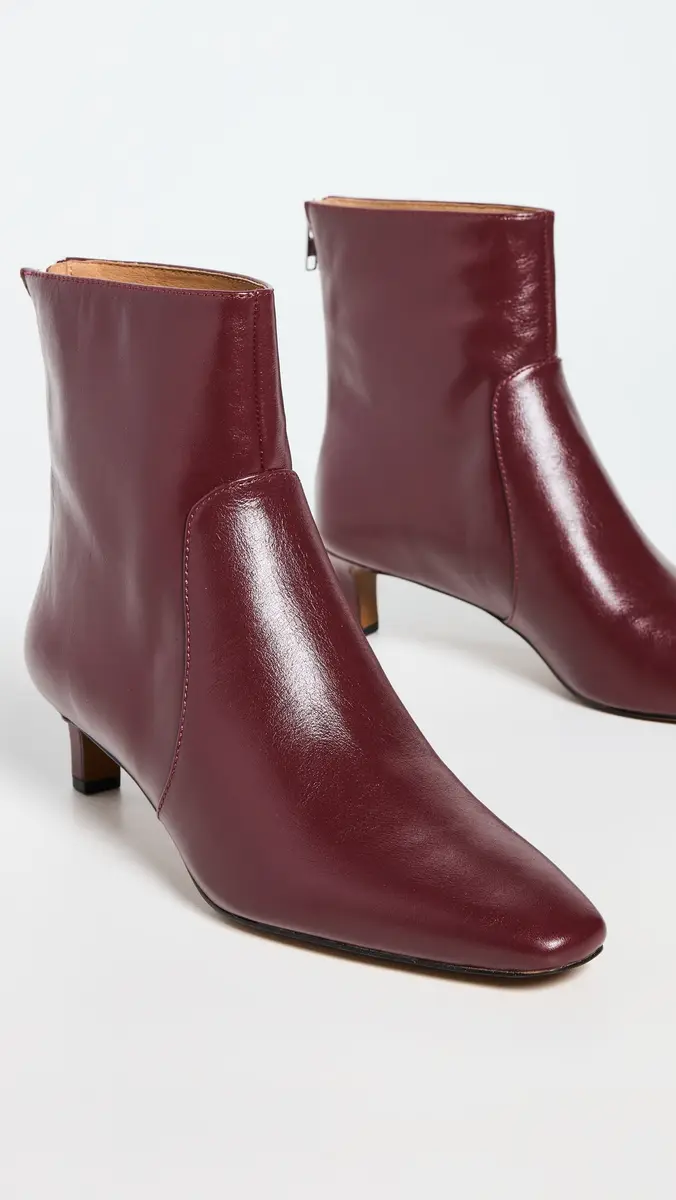 Madewell The Dimes Kitten Heel Boot In Crinkle Leather Deep Merlot | Thumbnail 5 Madewell The Dimes Kitten Heel Boot In Crinkle Leather Deep Merlot | Thumbnail 5