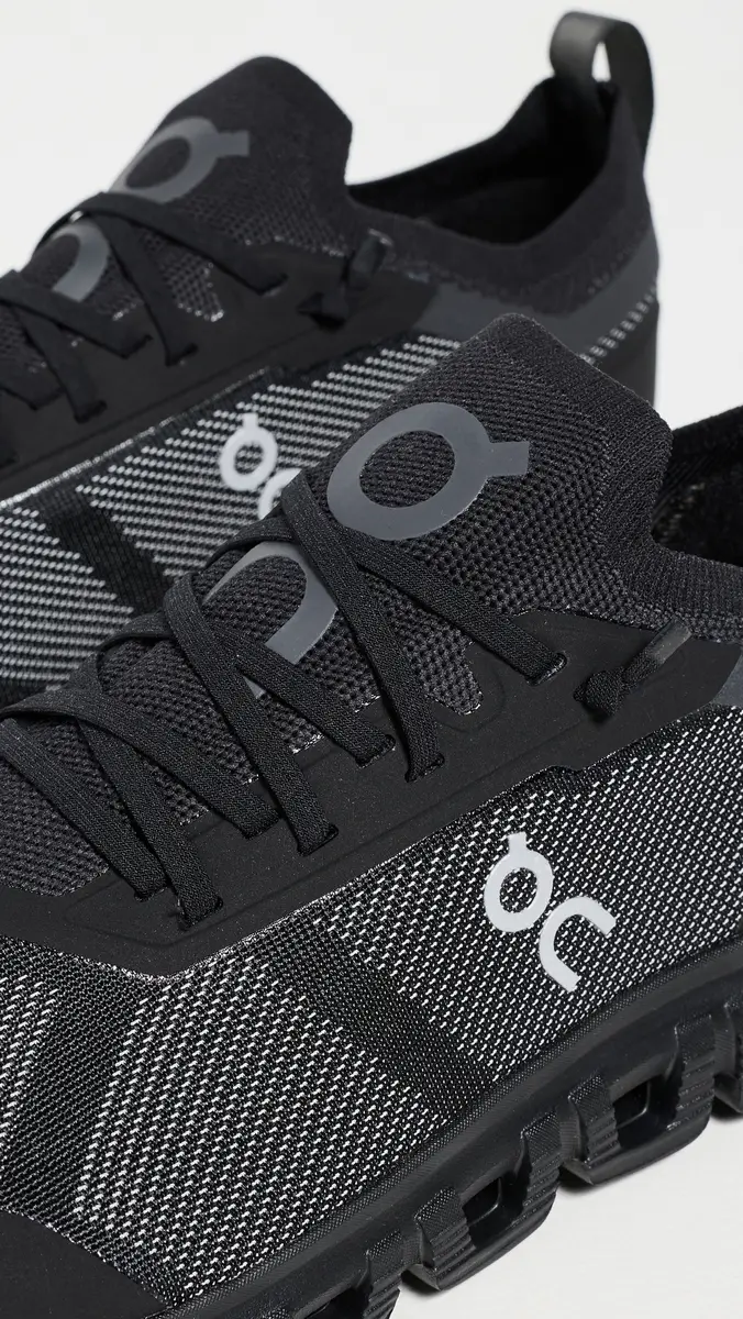 ON Cloud 6 Versa Sneakers | Thumbnail 5